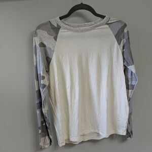Camo baseball tee
